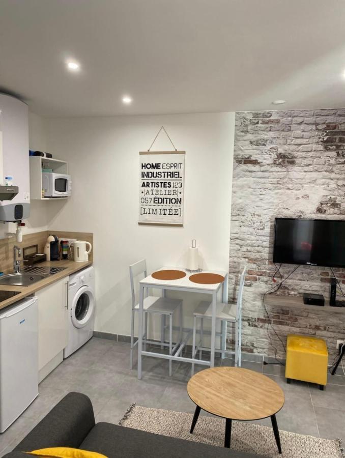 Studio 23M2 Moderne Hypercentre - Arenes A 2 Min Nîmes Exteriör bild